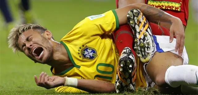 半岛体育app下载-关于欧洲足球俱乐部与亚洲俱乐部对决，赛场上的精彩瞬间让人沉醉的信息