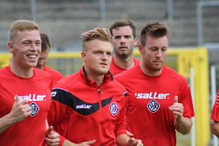 半岛综合体育官方app下载-勇士队主帅透露球队战术调整计划，期待下赛季再夺总冠军